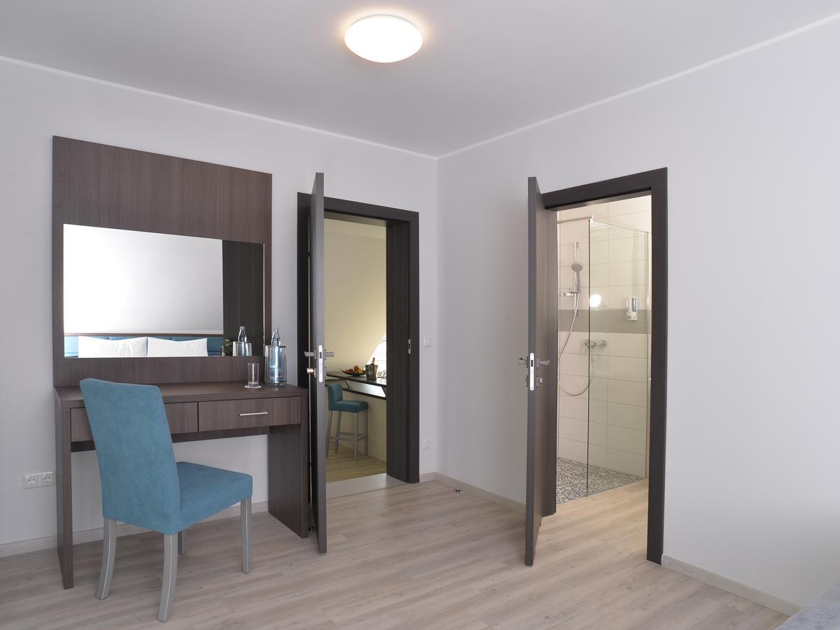 Hotel Zur Eiche Salzkotten Экстерьер фото