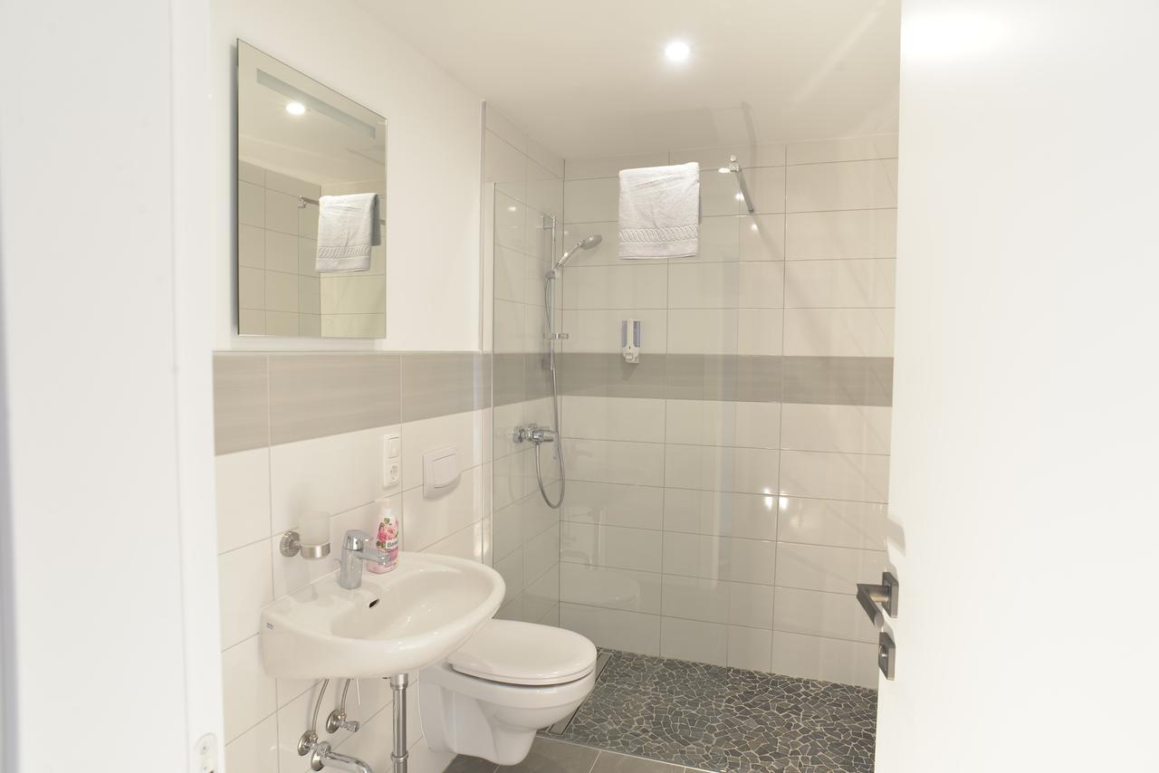 Hotel Zur Eiche Salzkotten Экстерьер фото